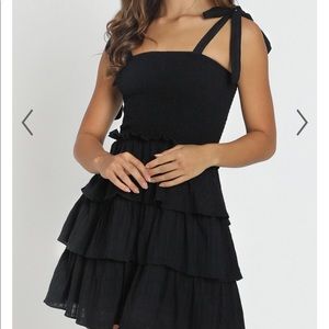 SHOWPO black dress, Brand new- with tags- size 4